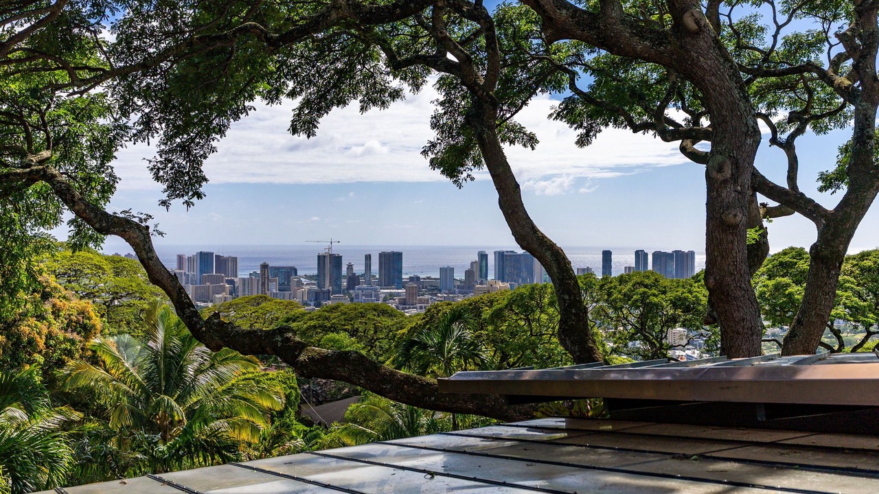 Photo of Others in Makiki