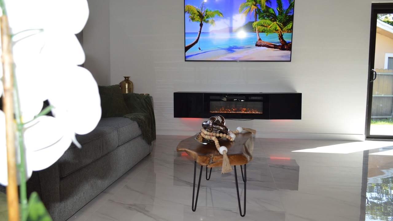 Photo of Livingroom in Ives Estates