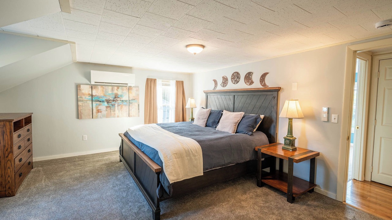 Photo of Bedroom in Kingfield