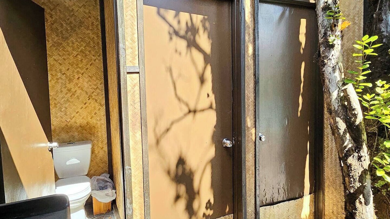 Photo of Bathroom in Fern Forest