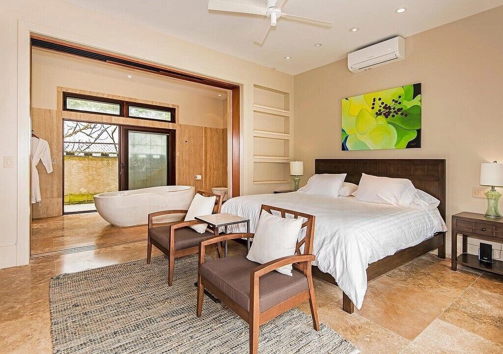 Photo of Bedroom in Kailua