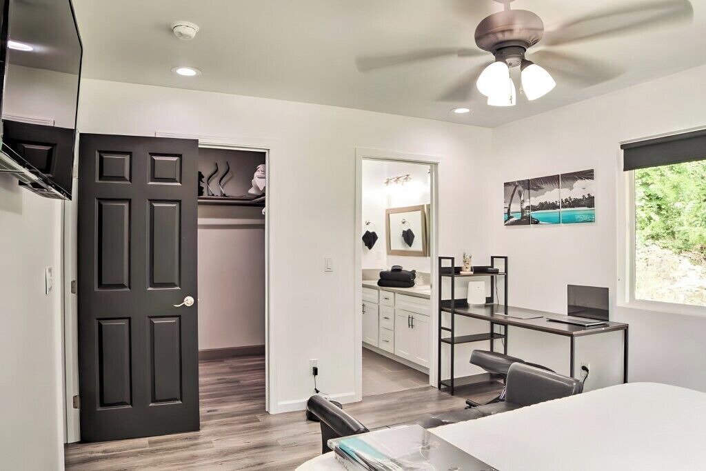 Photo of Bedroom in Keaau