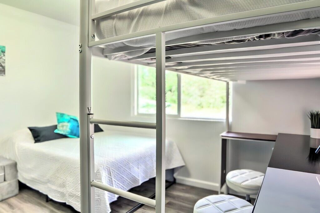 Photo of Bedroom in Keaau
