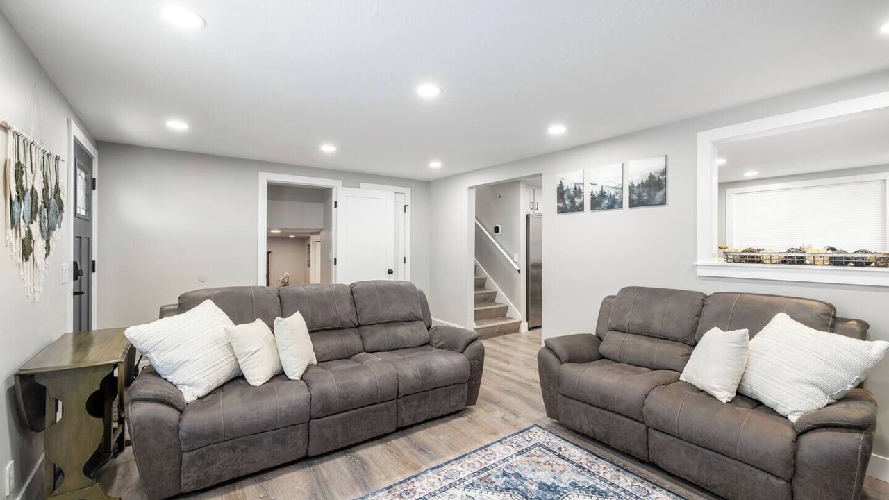 Photo of Livingroom in West Valley City