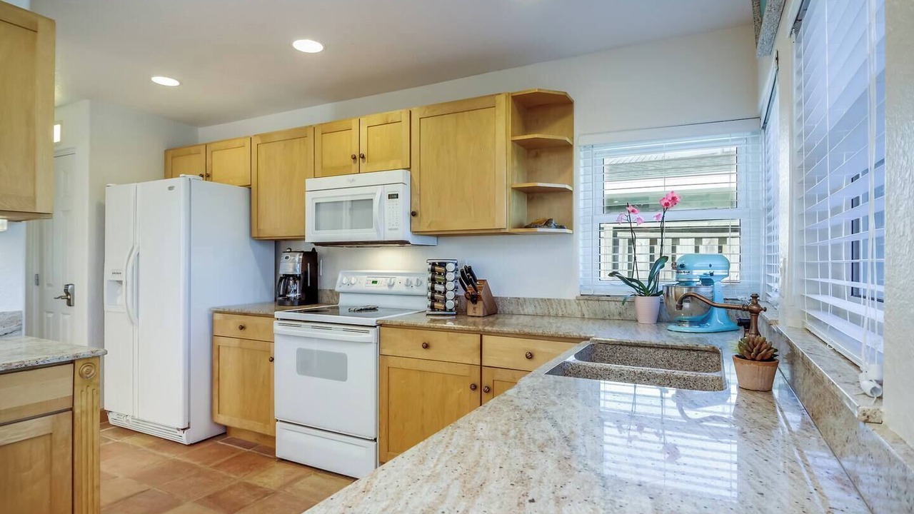 Photo of Kitchen in Ocean Shores