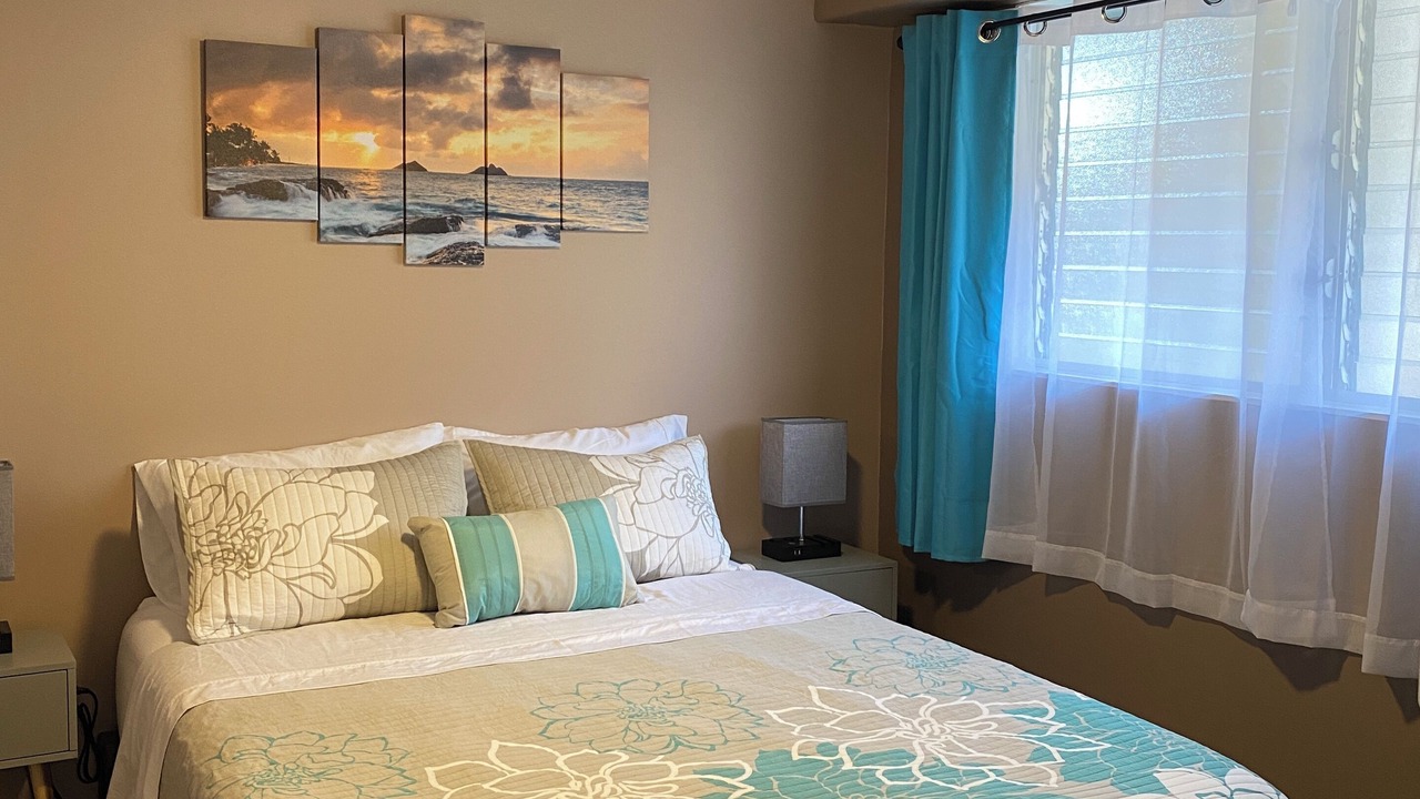 Photo of Bedroom in McCully - Moiliili