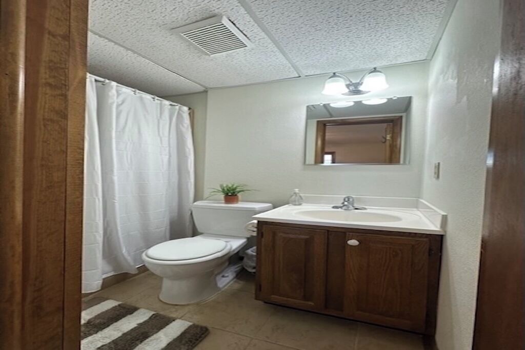 Photo of Bathroom in Caine Woods