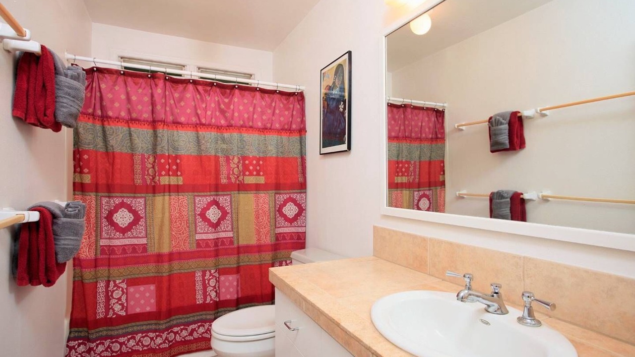 Photo of Bathroom in Pauwela