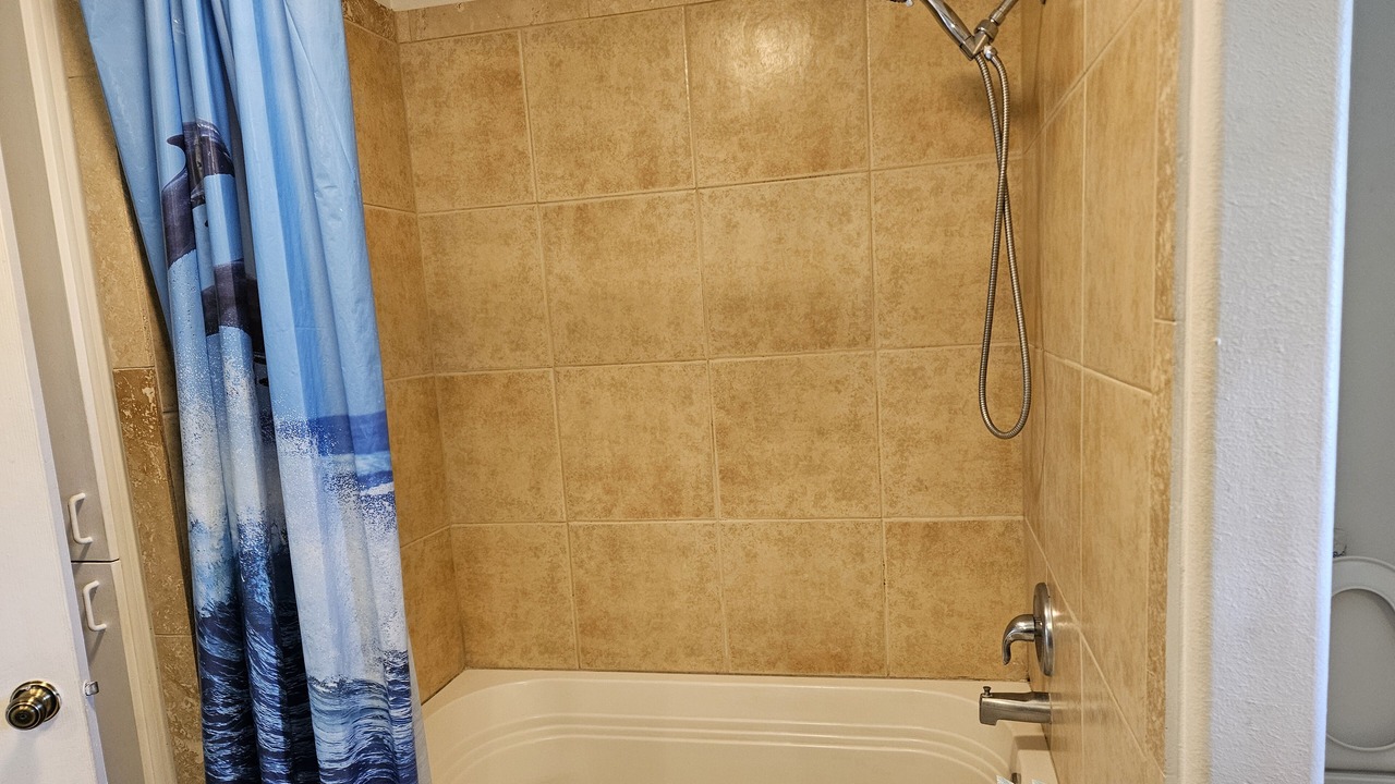 Photo of Bathroom in Pauwela