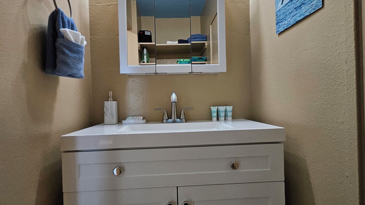 Photo of Bathroom in Keaukaha