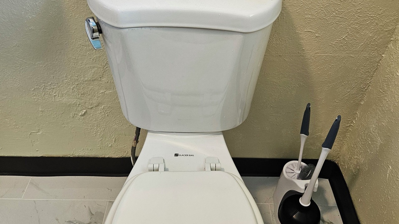 Photo of Bathroom in Keaukaha
