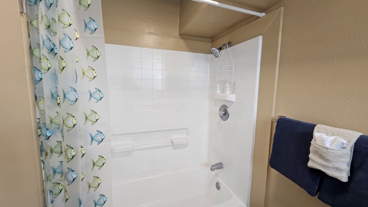 Photo of Bathroom in Keaukaha
