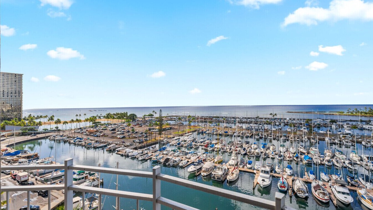 Photo of Patio Balcony in Waikiki