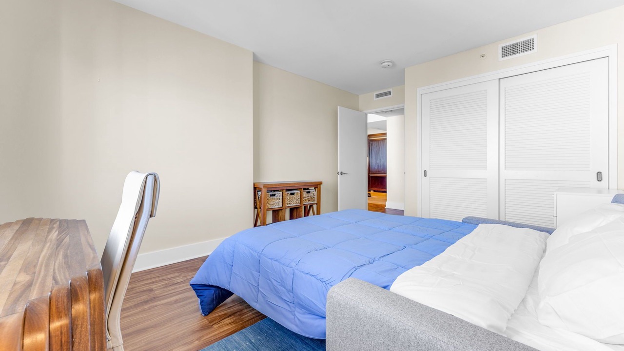 Photo of Bedroom in McCully - Moiliili