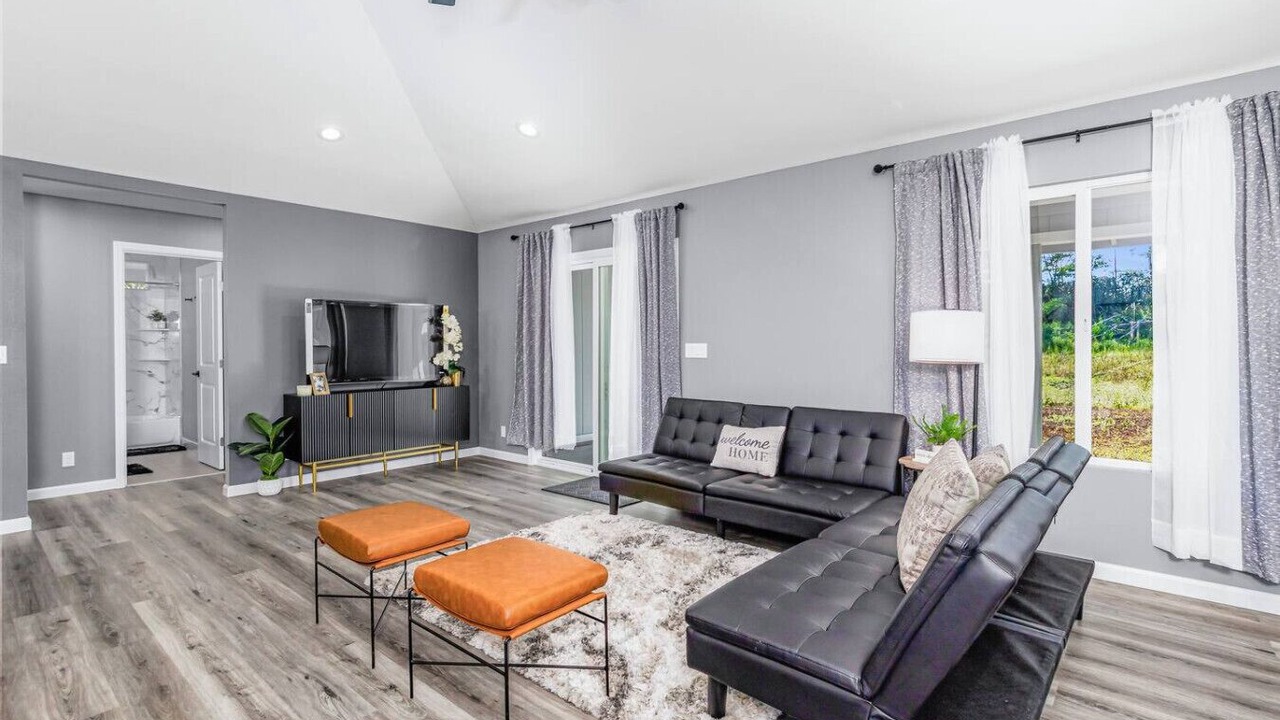 Photo of Livingroom in Keaau