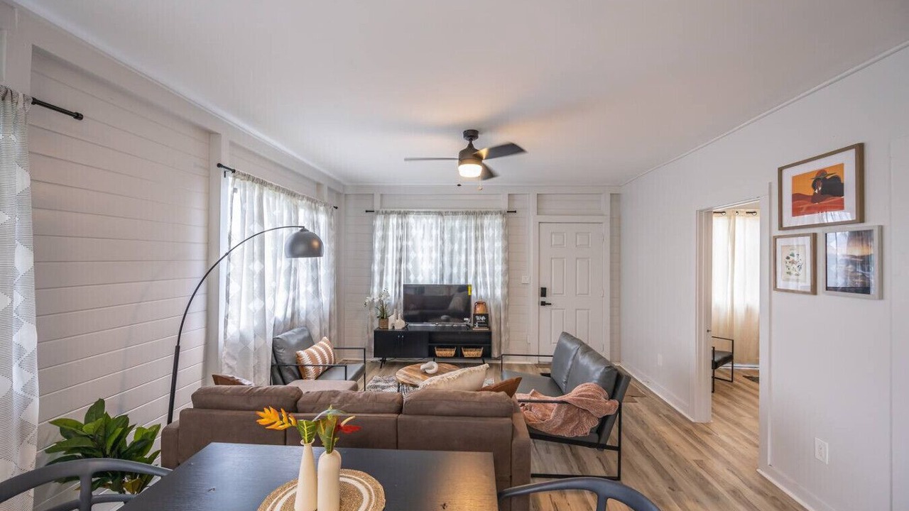 Photo of Livingroom in Hilo