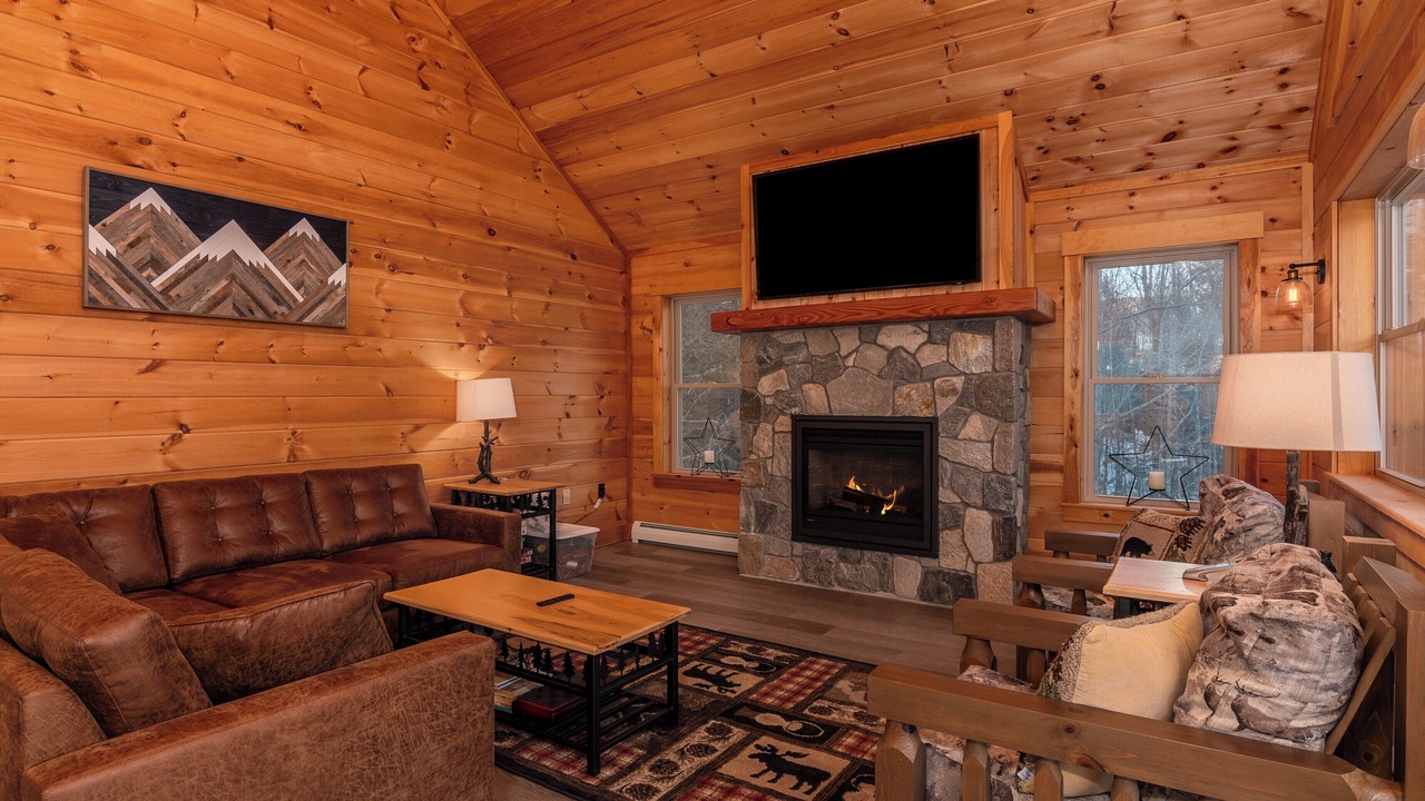 Photo of Livingroom in Carrabassett Valley