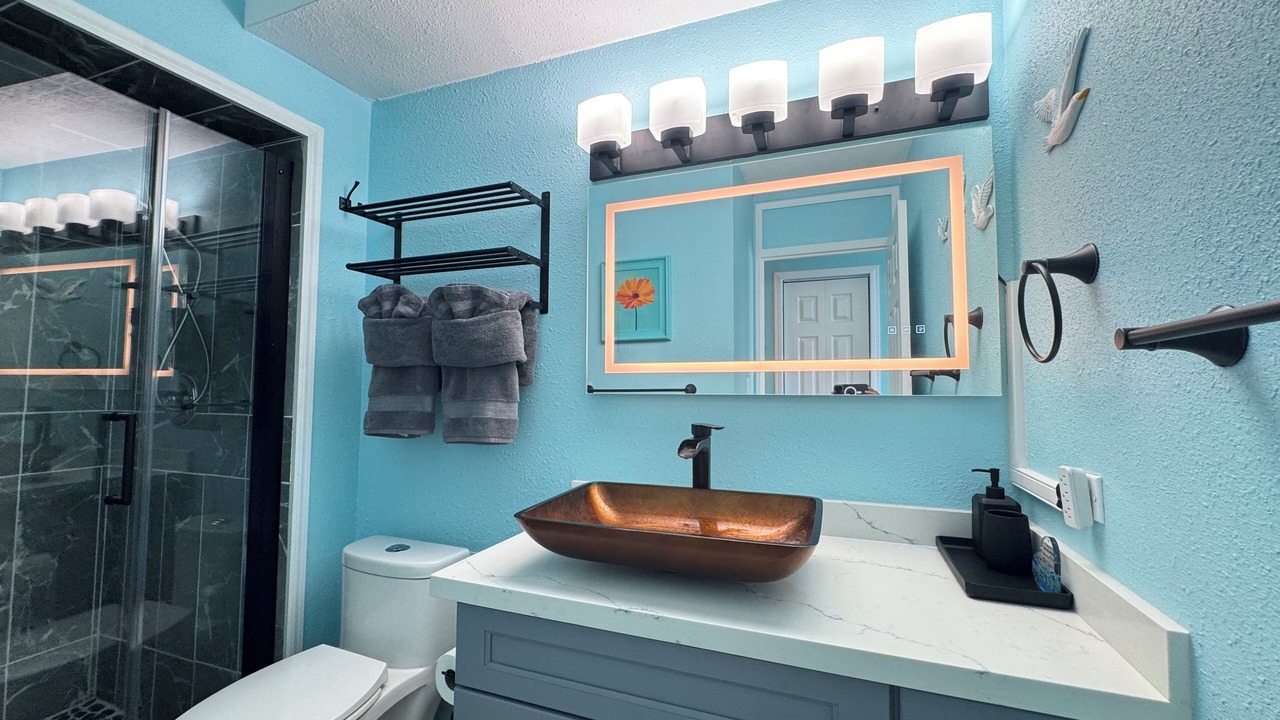 Photo of Bathroom in Makaha