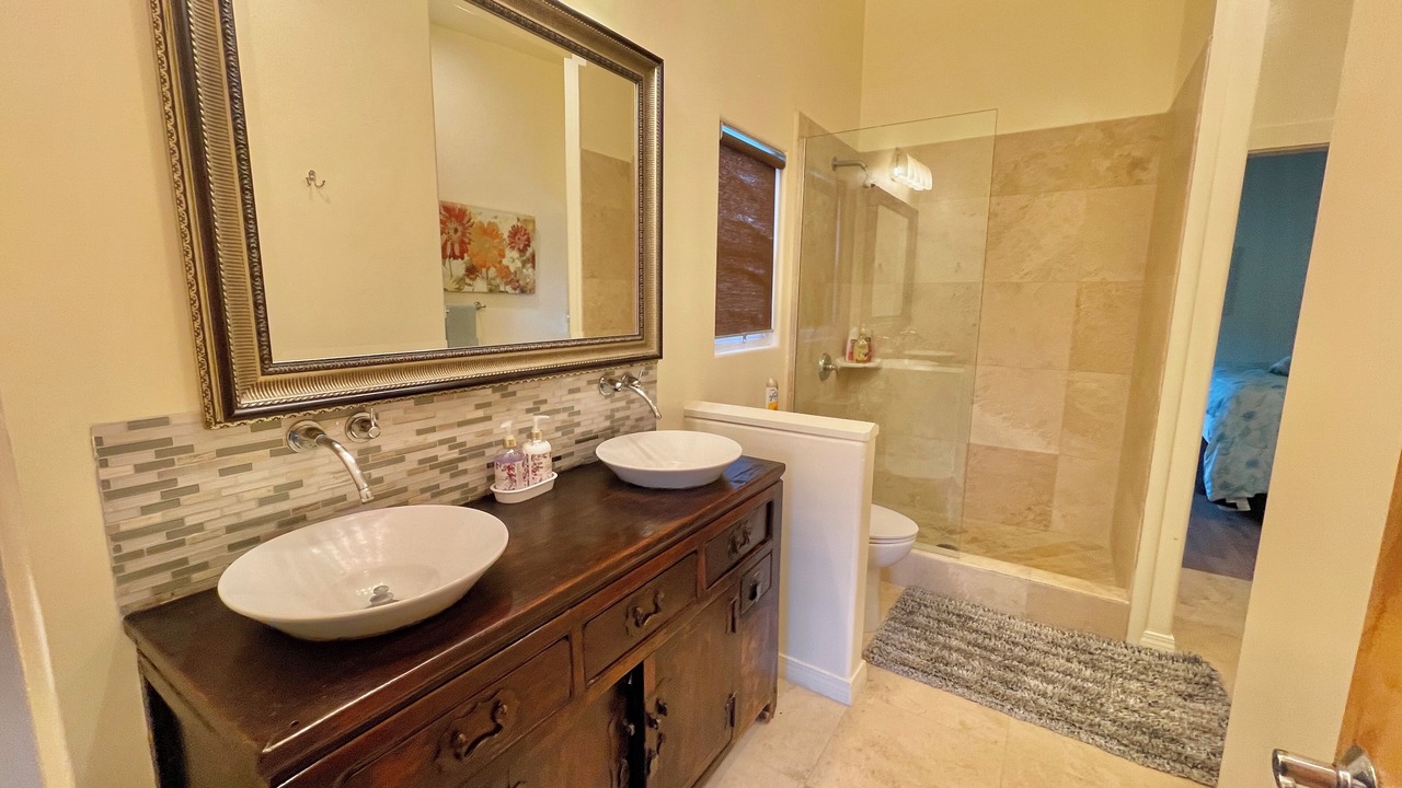 Photo of Bathroom in Ewa