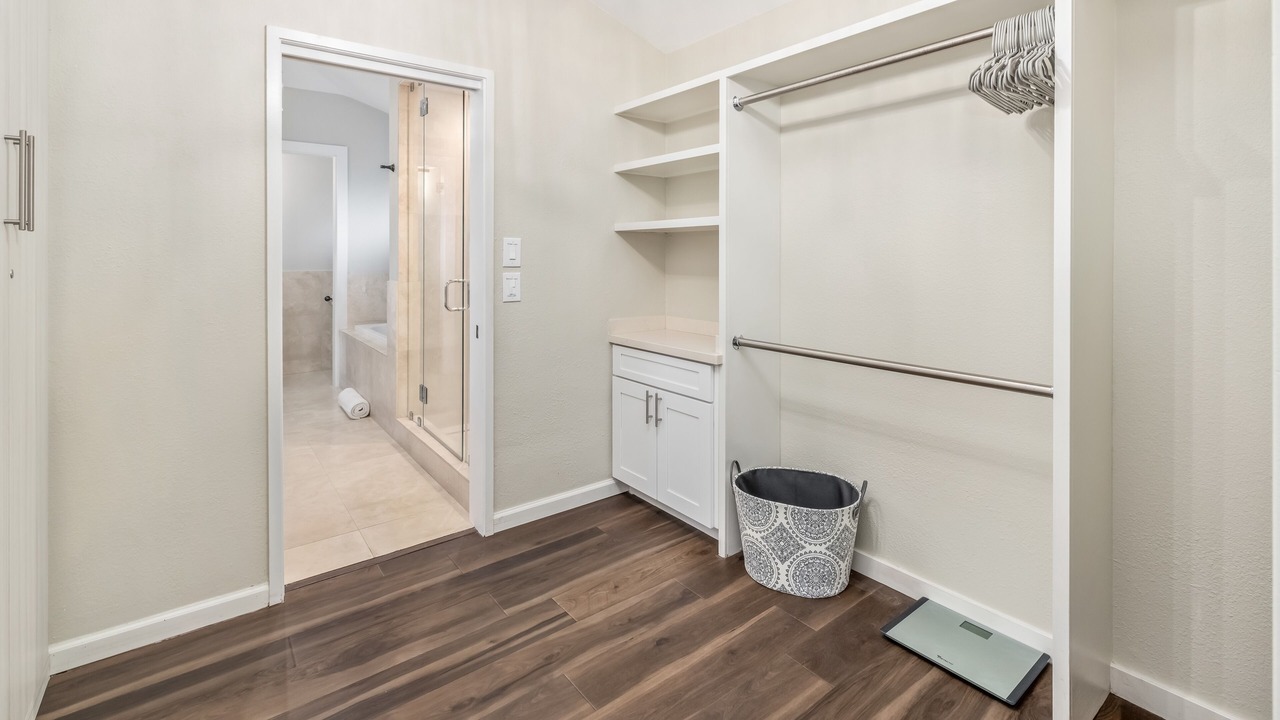 Photo of Bathroom in Portlock
