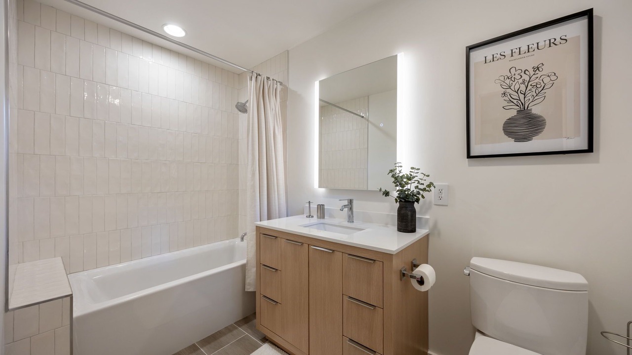 Photo of Bathroom in North Buckhead