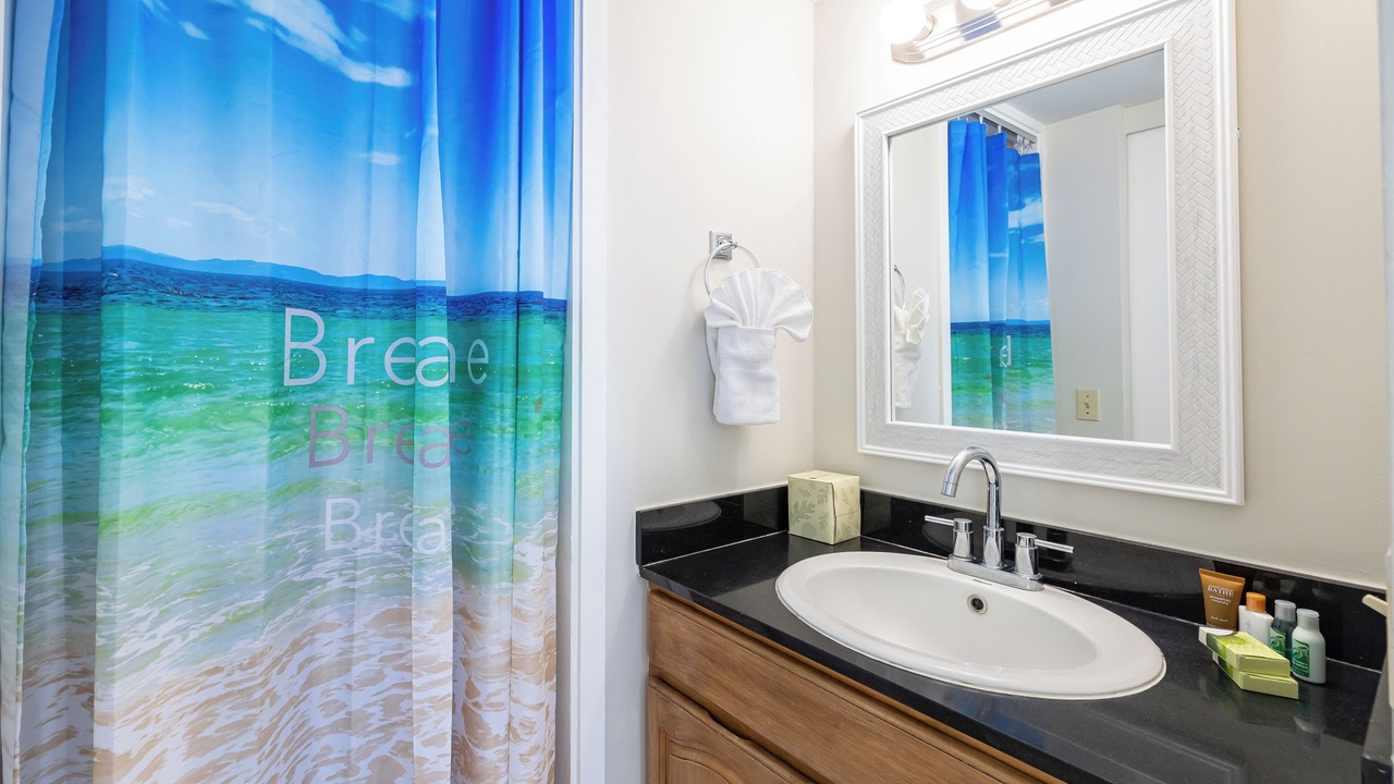 Photo of Bathroom in Waikiki