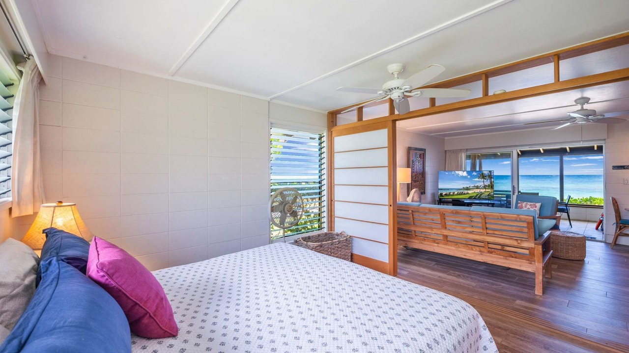 Photo of Bedroom in Waialua