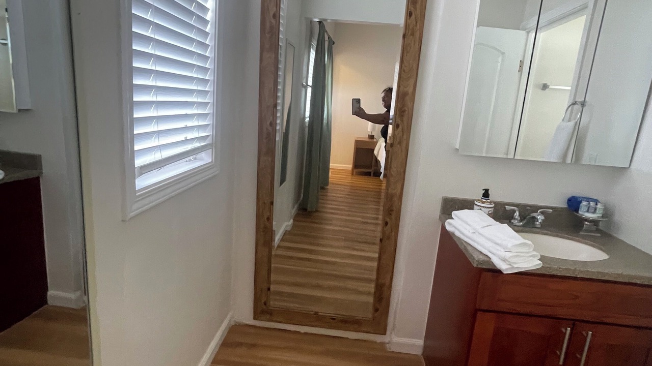 Photo of Bathroom in Waianae