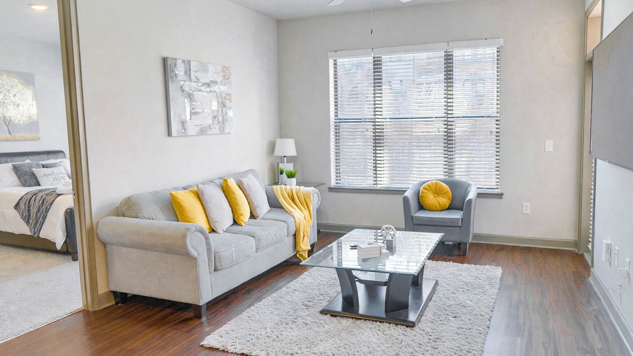 Photo of Livingroom in Loring Heights
