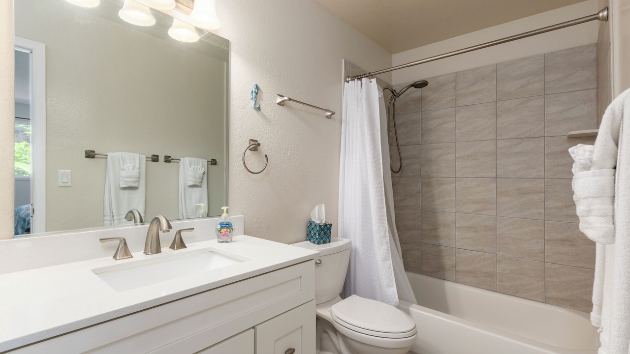 Photo of Bathroom in Honalo