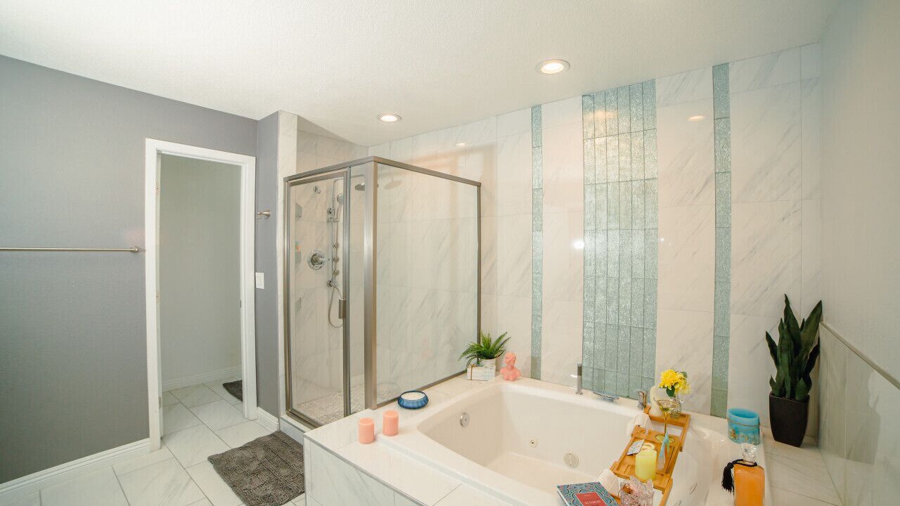 Photo of Bathroom in Canyon Gate