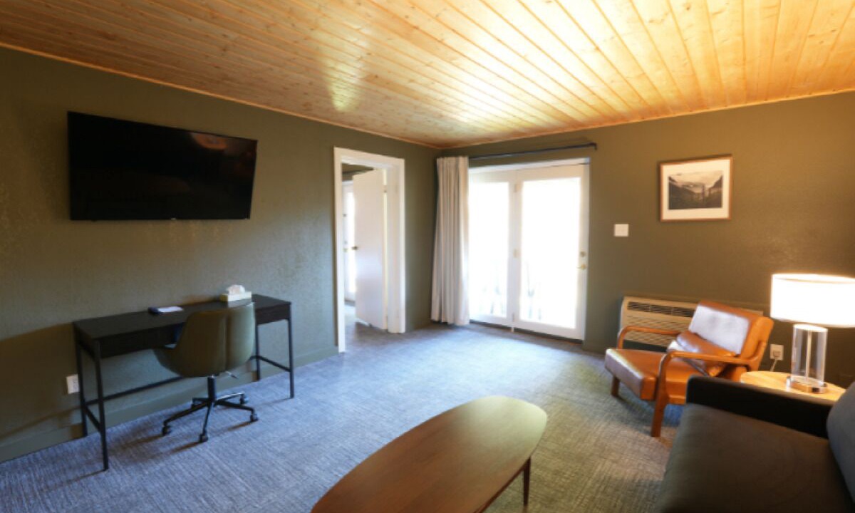 Photo of Livingroom in Townsend