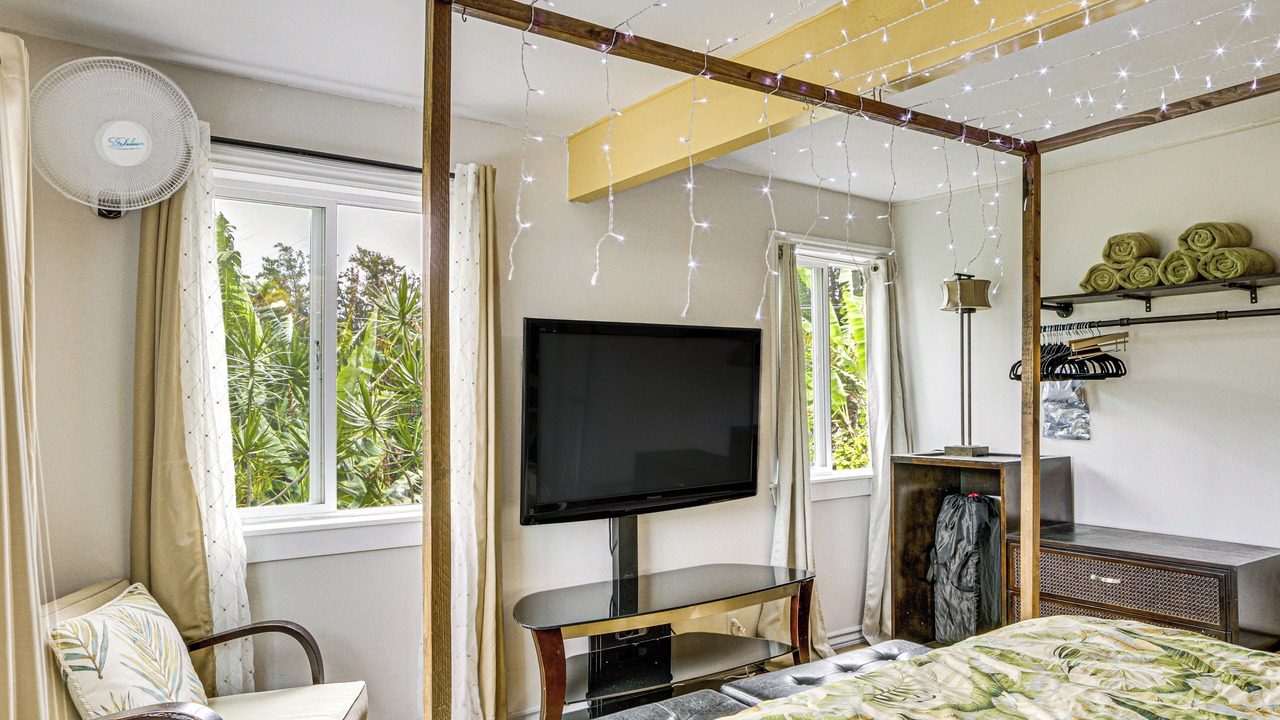 Photo of Bedroom in Mountain View