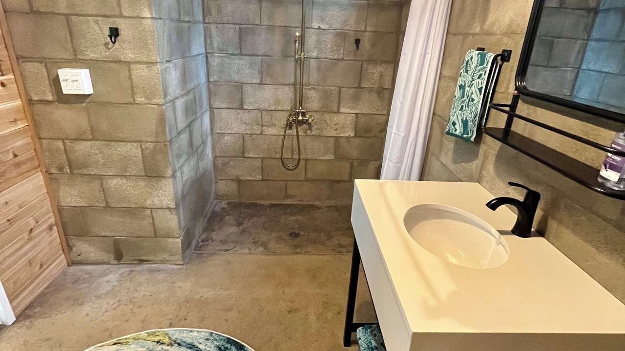 Photo of Bathroom in Pupukea