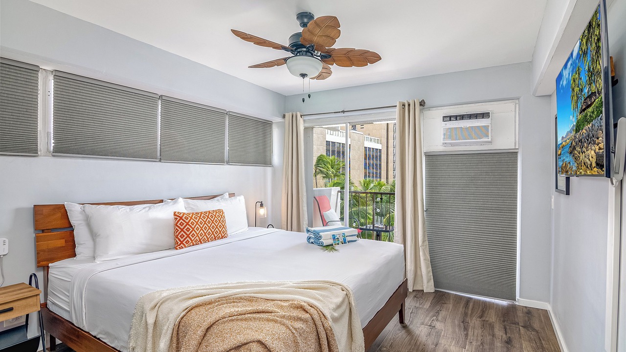 Photo of Bedroom in Waikiki