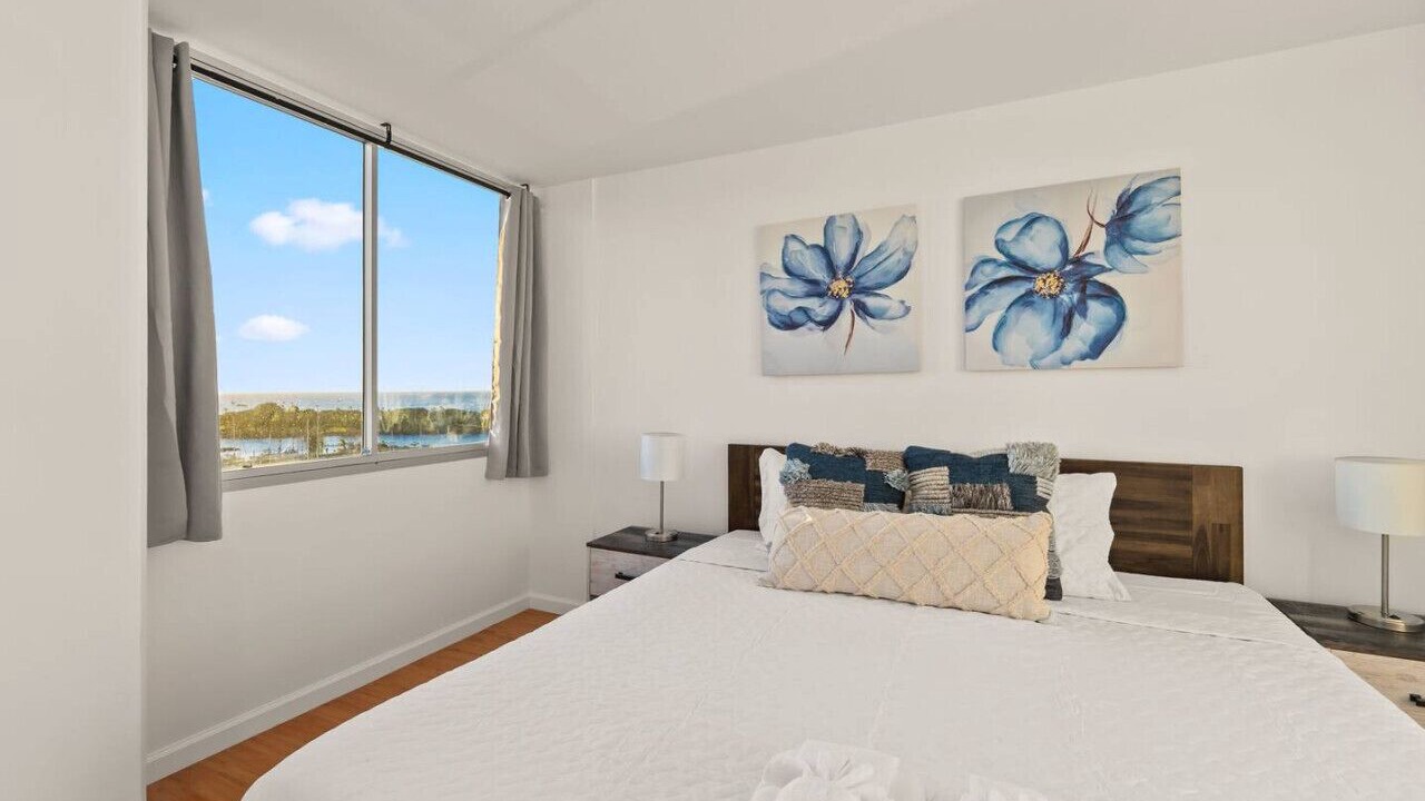 Photo of Bedroom in Waikiki