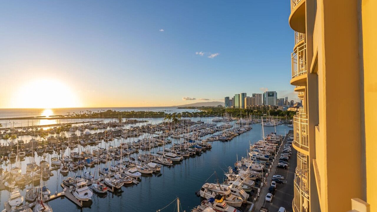 Photo of Others in Waikiki
