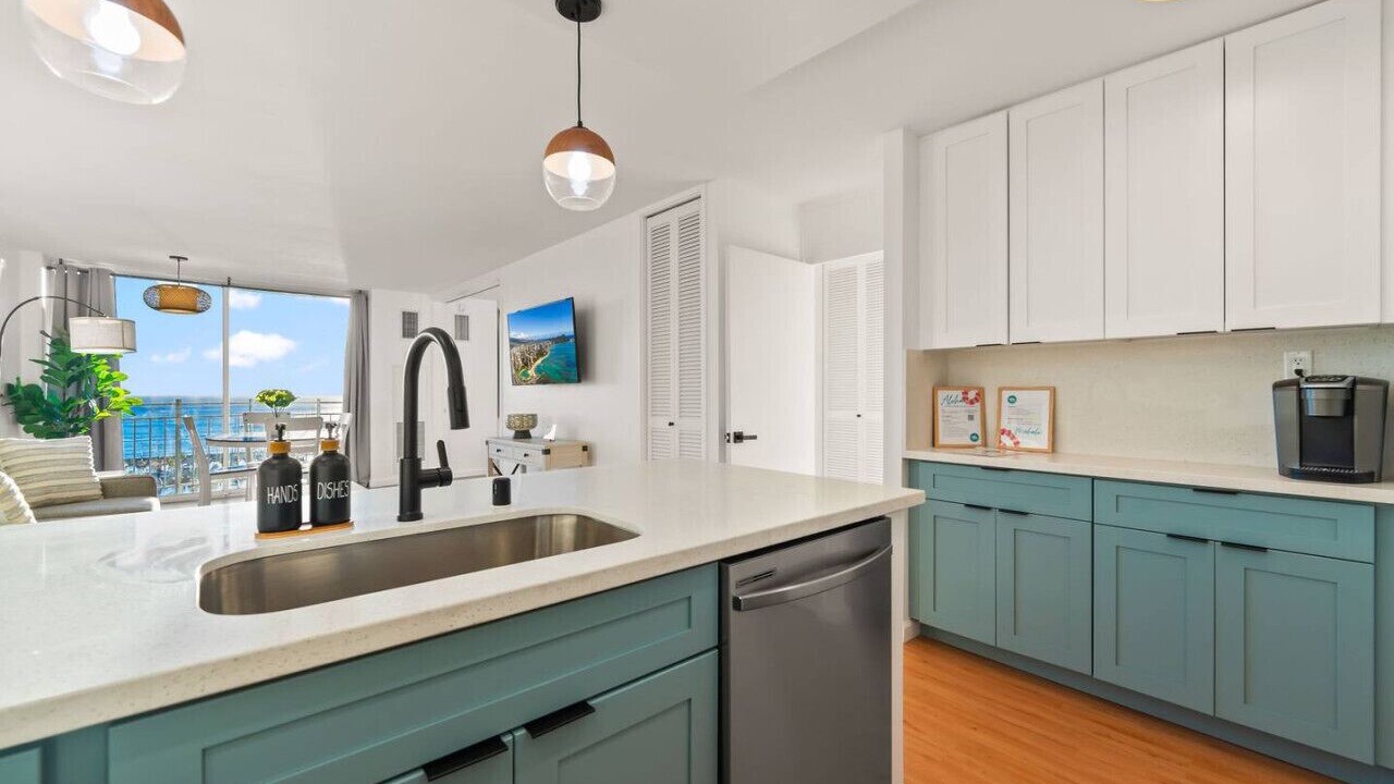 Photo of Kitchen in Waikiki