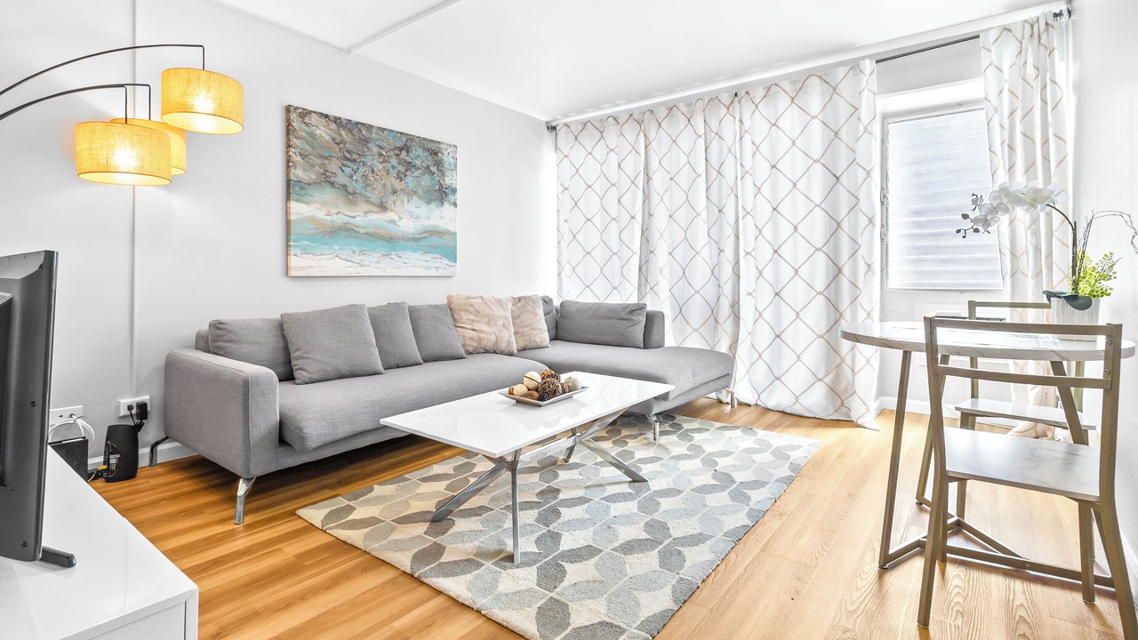 Photo of Livingroom in Ala Moana