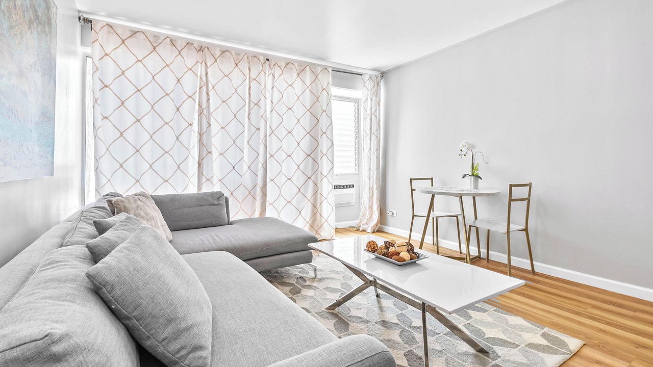 Photo of Livingroom in Ala Moana