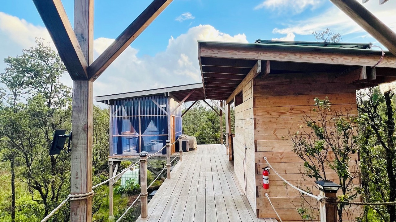 Photo of Patio Balcony in Fern Acres