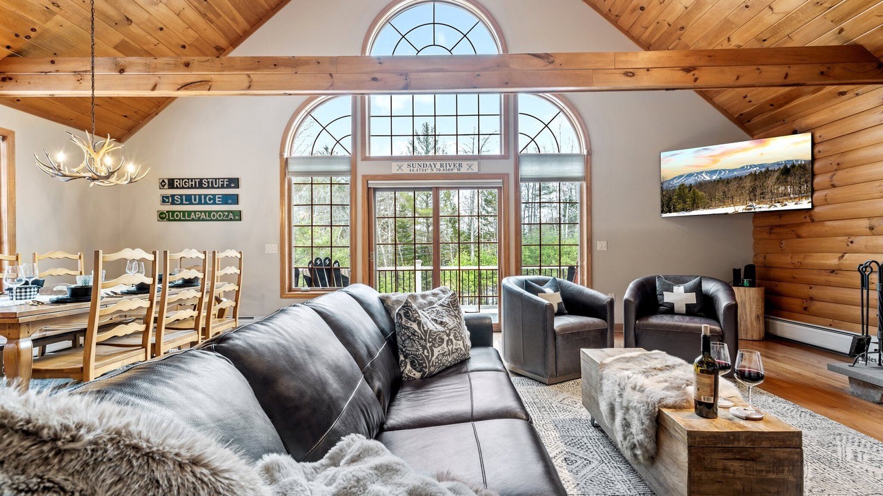 Photo of Livingroom in Bethel