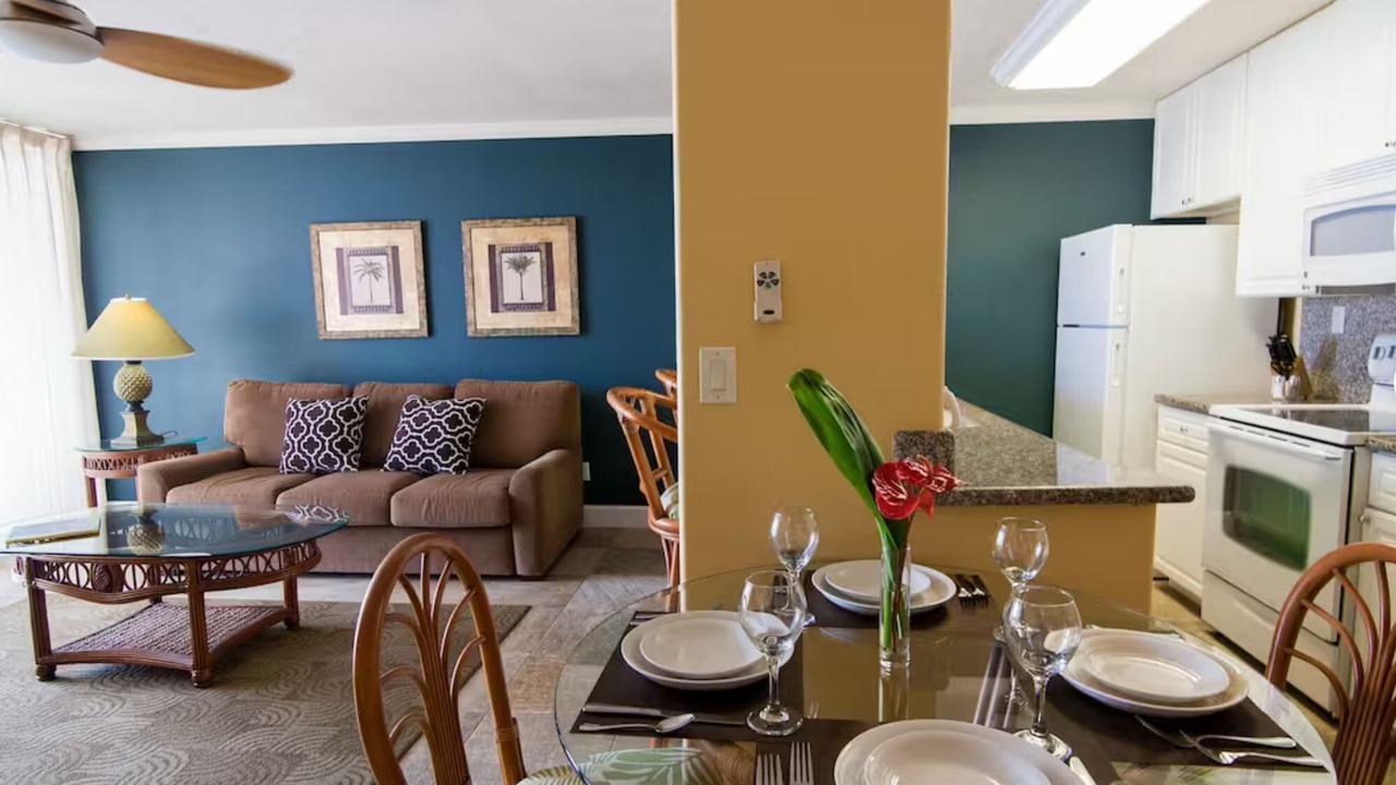 Photo of Livingroom in Historic Kailua Village