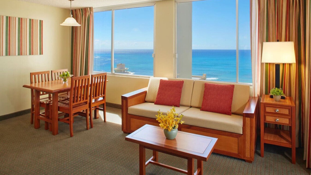 Photo of Livingroom in Diamond Head - Kapahulu - St. Louis