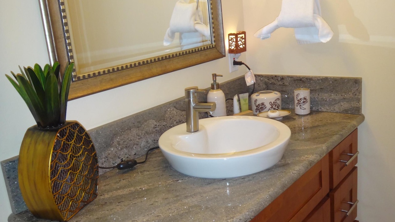 Photo of Bathroom in Maalaea
