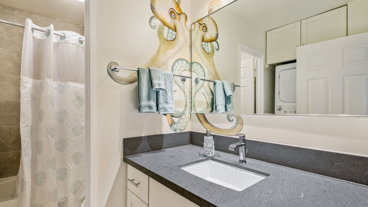 Photo of Bathroom in Waikoloa