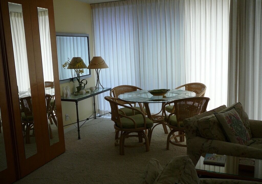 Photo of Livingroom in Makaha
