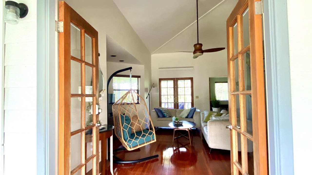 Photo of Bedroom in Keaau