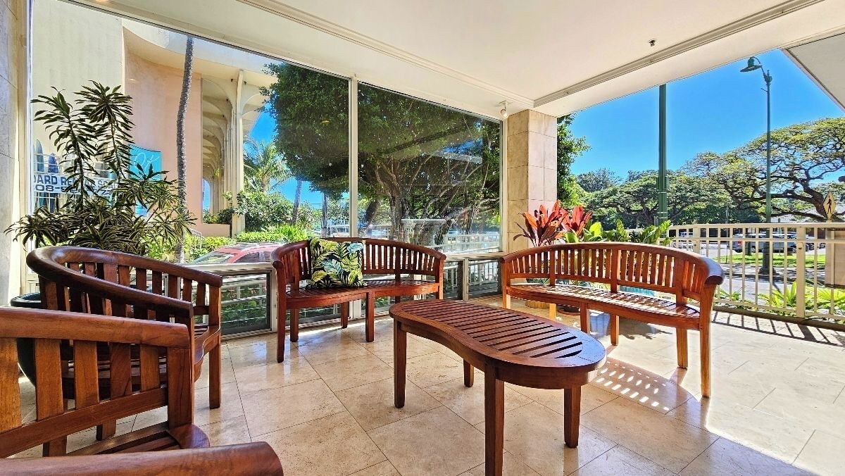 Photo of Patio Balcony in Waikiki