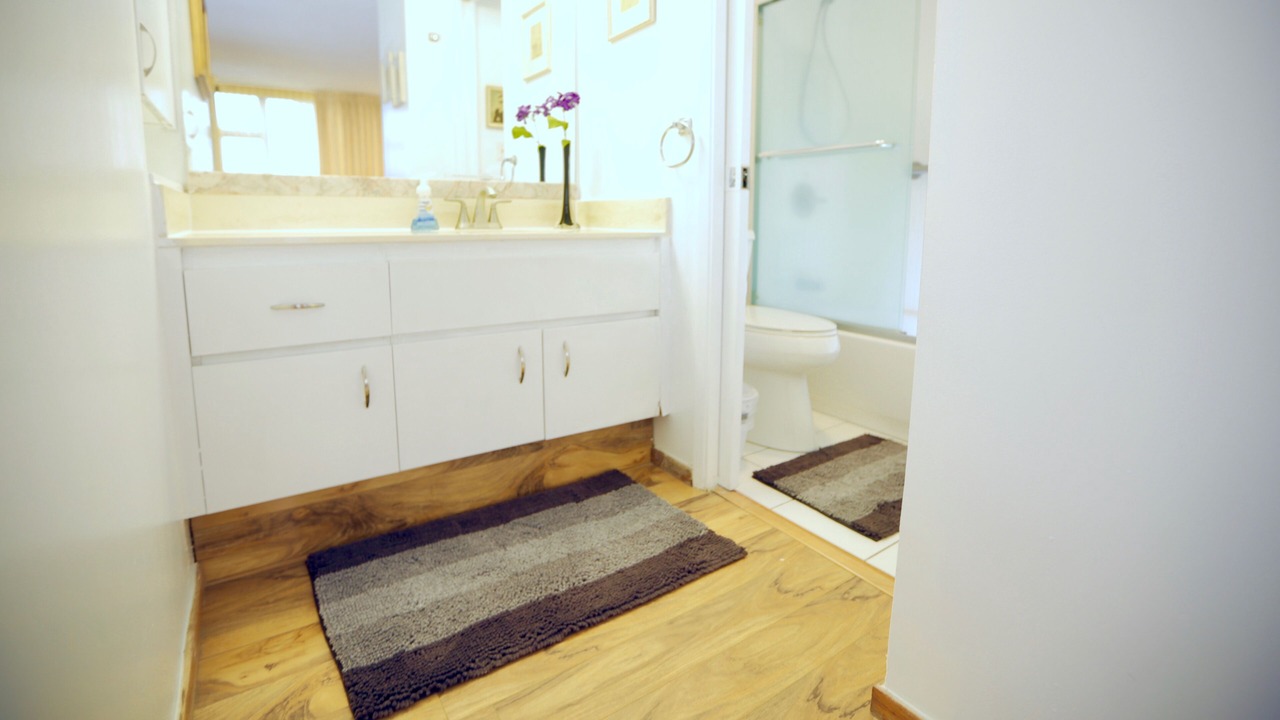 Photo of Bathroom in Waikiki